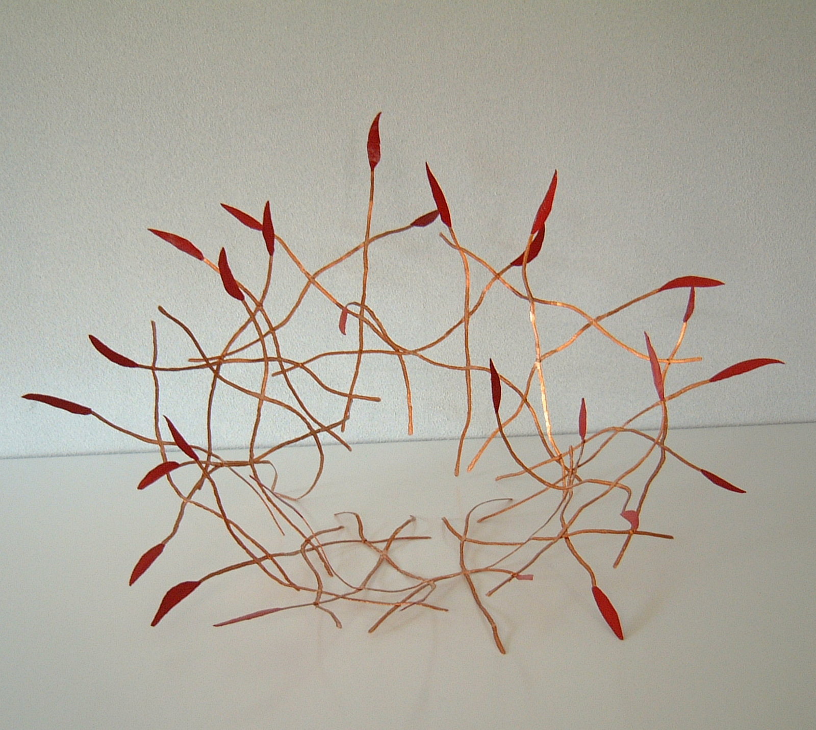 60 x 45 x 30 cm<br>eucalyptus, copper